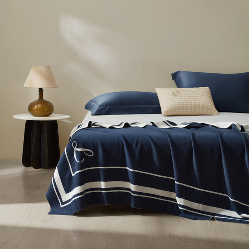 100% LuxeWool Throw