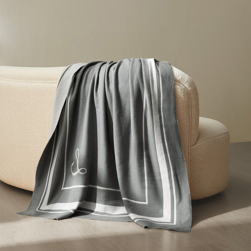100% LuxeWool Throw