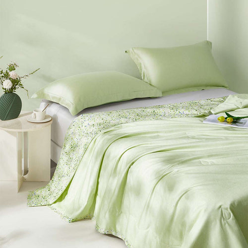 LilyTech™ Washable Silk Summer Comforter