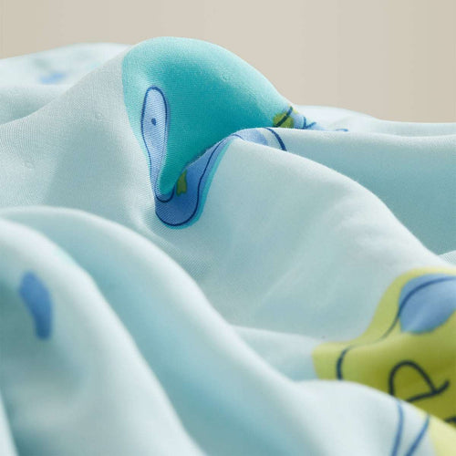 Cloud-Soft Antimicrobial Silk Summer Quilt (Dino Park)