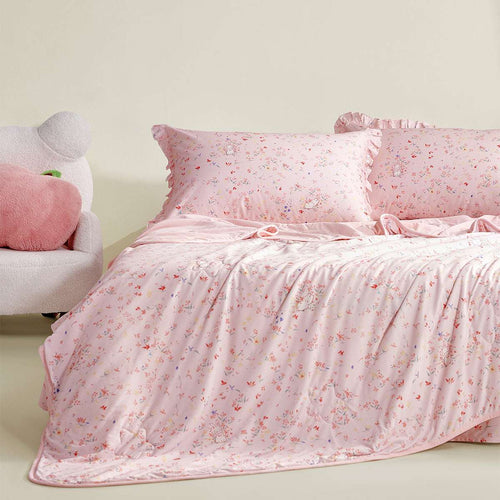 NakedFeel™ Knitted IceSkin Quilt  (Garden Bunny Edition)