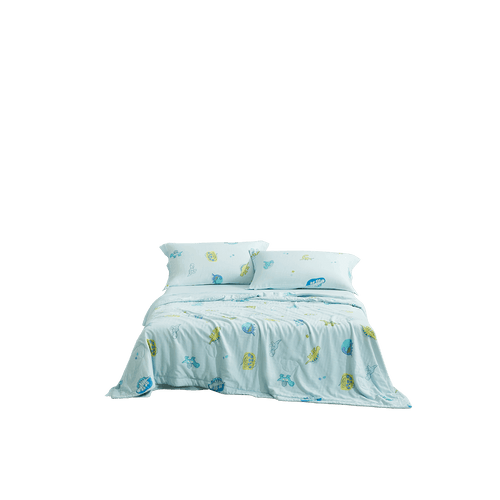 Cloud-Soft Antimicrobial Silk Summer Quilt (Dino Park)