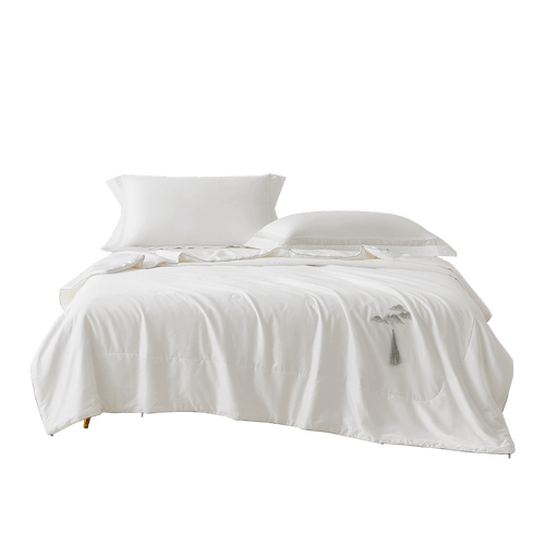 Serene Mist Oeko-Tex® Certified Cotton & Mulberry Silk Comforter
