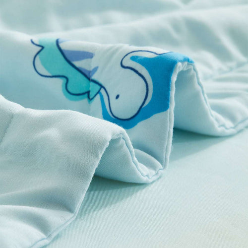 Cloud-Soft Antimicrobial Silk Summer Quilt (Dino Park)