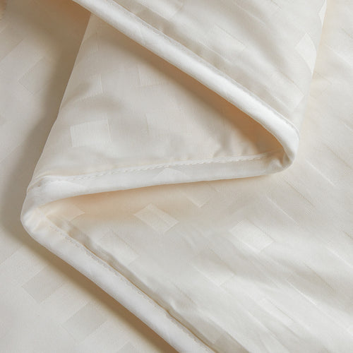 100% Cotton Jacquard Soybean Fiber Quilt