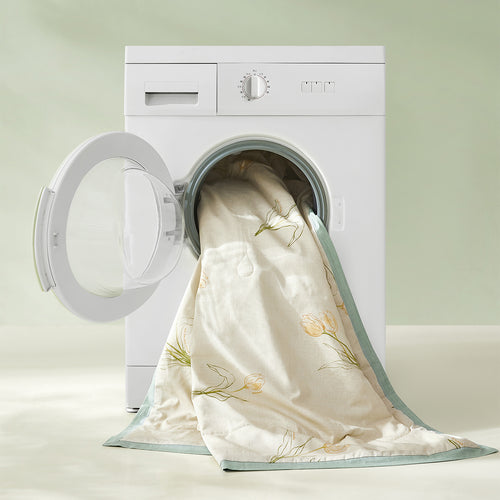 BloomScape™ 可水洗丝绸夏被