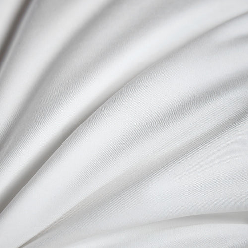 Temperature-controlled 95 white goose down quilt