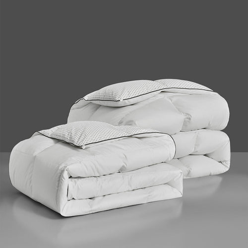 Temperature-controlled 95 white goose down quilt