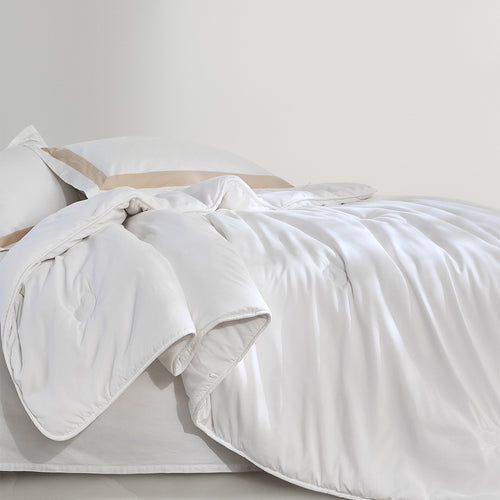 Little Golden Bean A-Grade Soy Fiber Antibacterial  Quilt