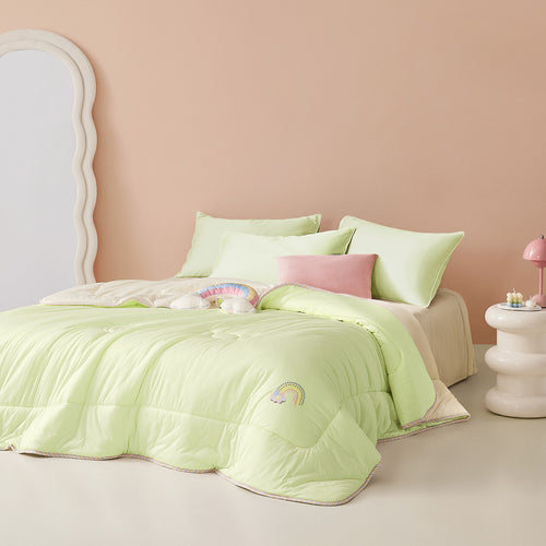 Cloud Soft A-Grade Candy Fluffy Quilt