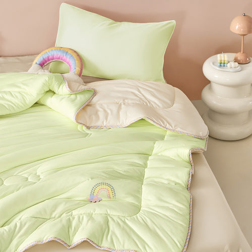 Cloud Soft A-Grade Candy Fluffy Quilt