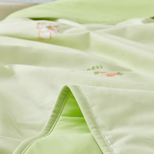 Ice-Silk™ Antimicrobial Summer Quilt- Avocuddle™