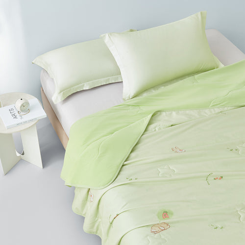 Ice-Silk™ Antimicrobial Summer Quilt- Avocuddle™