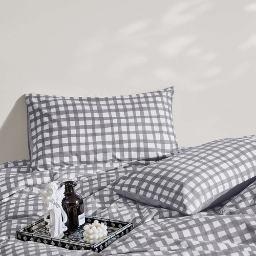 Small Grid Bedding Sets